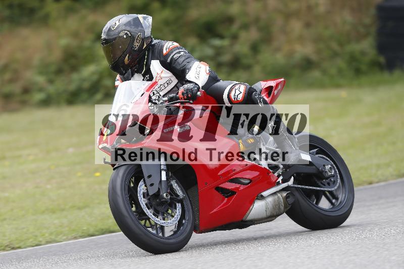 /24 08.06.2025 TZ Motorsport ADR/Gruppe gruen/56